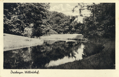 10247 Gezicht op de vijver in het park Willinkshof te Driebergen-Rijsenburg.N.B. Later is de naam Willinkshof gewijzigd ...